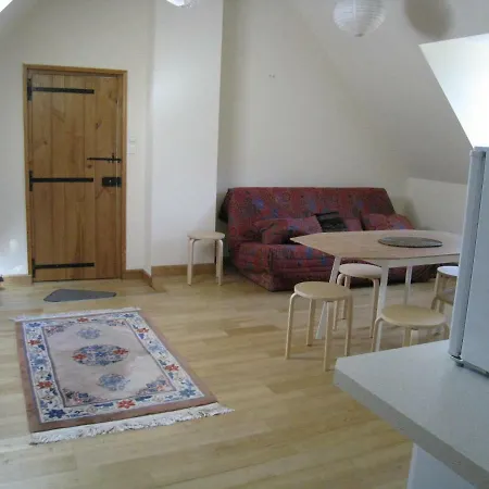 Holiday home Chateau Yiongy